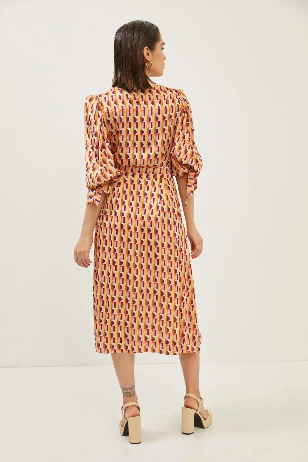 Abstract Print Orange Puff Sleeve Midi Dress