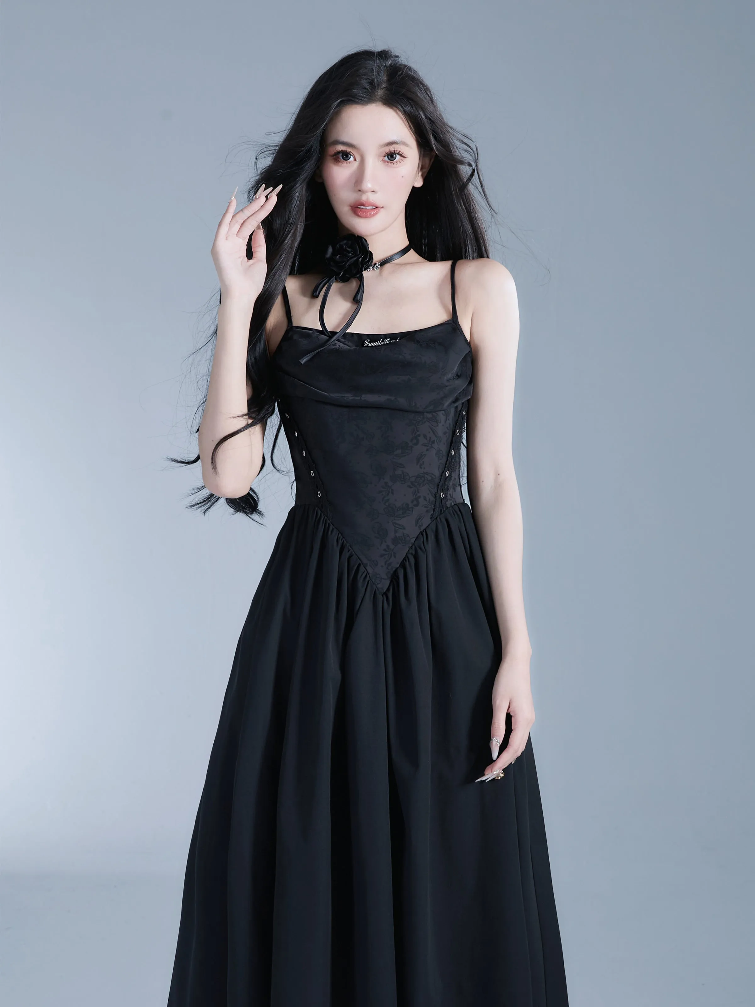 Embroidery Tight Chic Long One-Piece