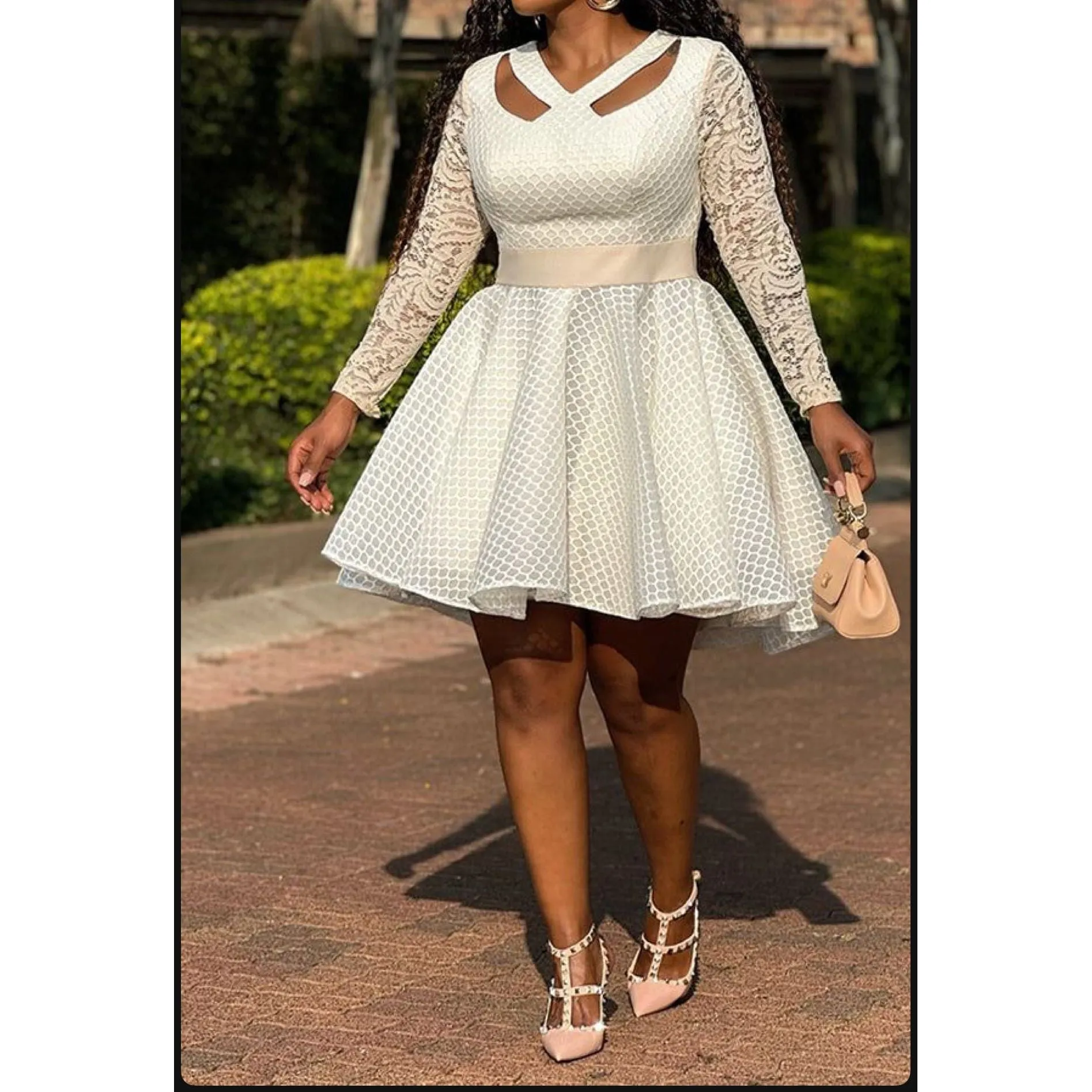 Hallow out Long-sleeve Bubble Dress