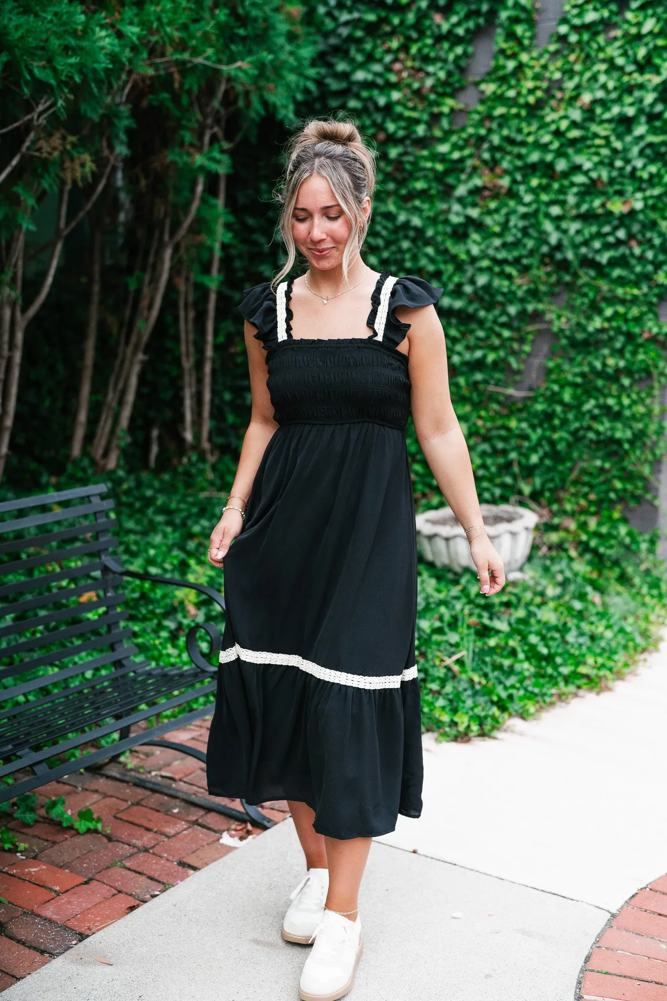 Just A Memory Midi Dress