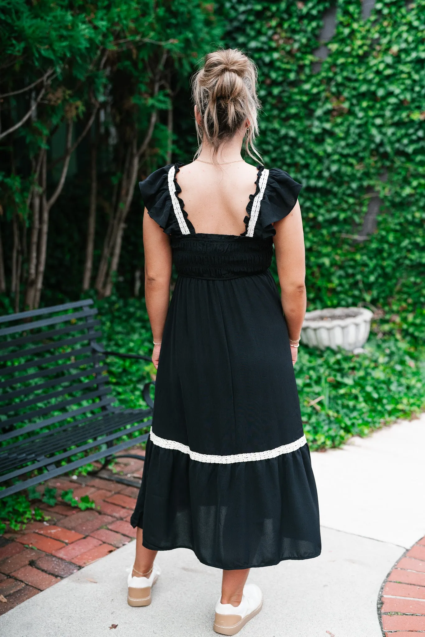Just A Memory Midi Dress