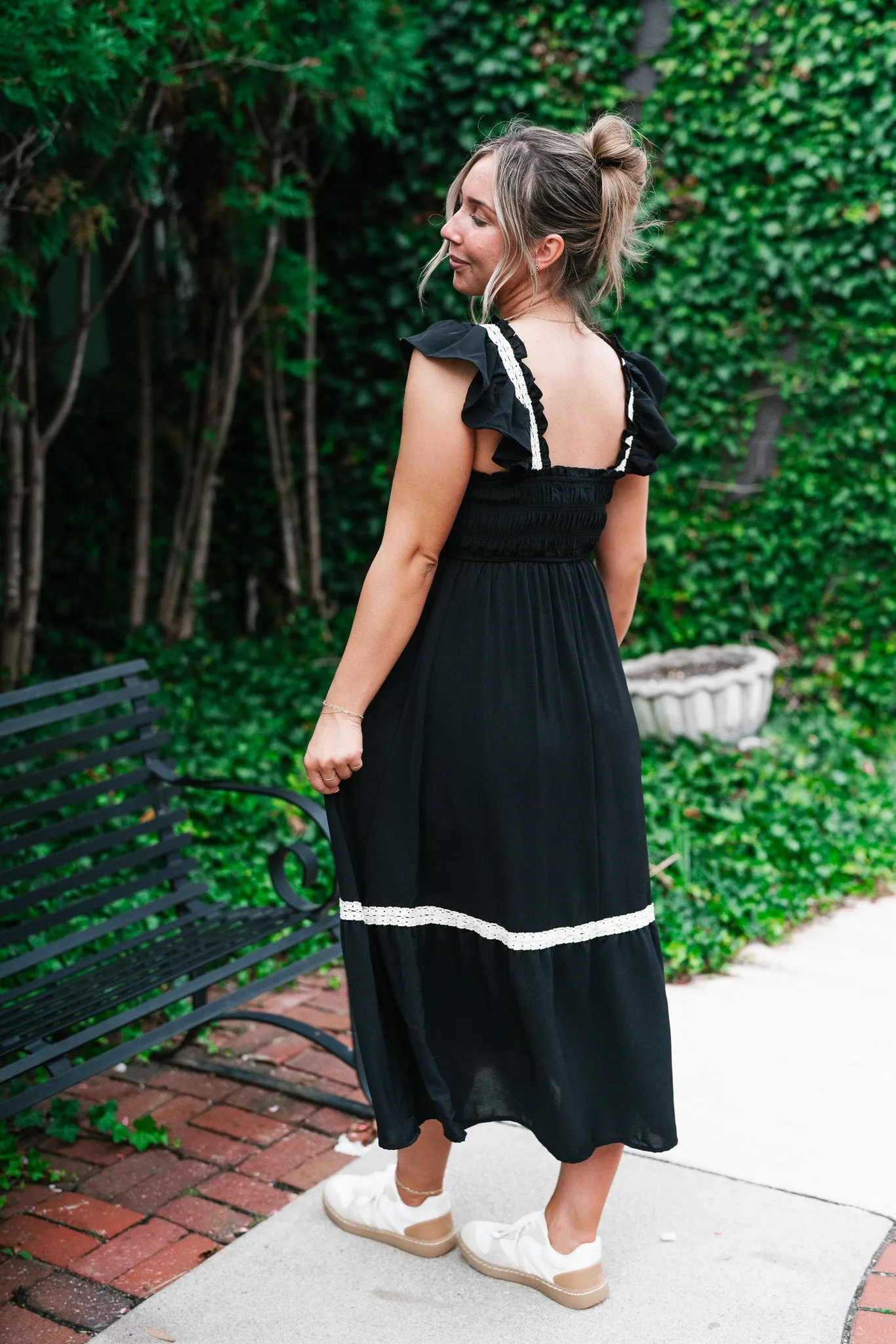Just A Memory Midi Dress