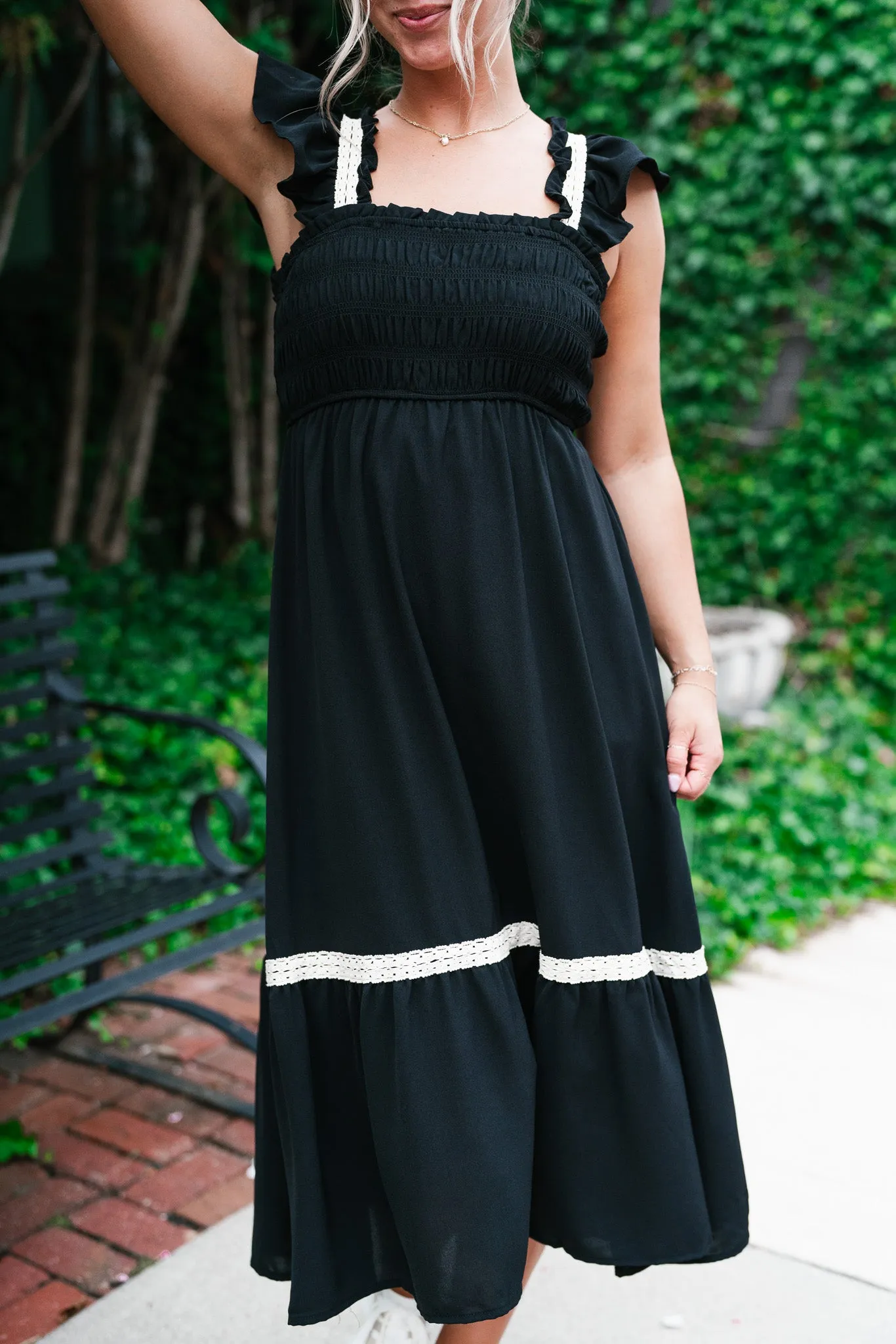 Just A Memory Midi Dress