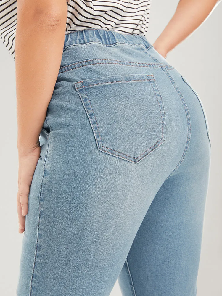 Mom Jeans Straight Very Stretchy Mid Rise Light Wash Jeans