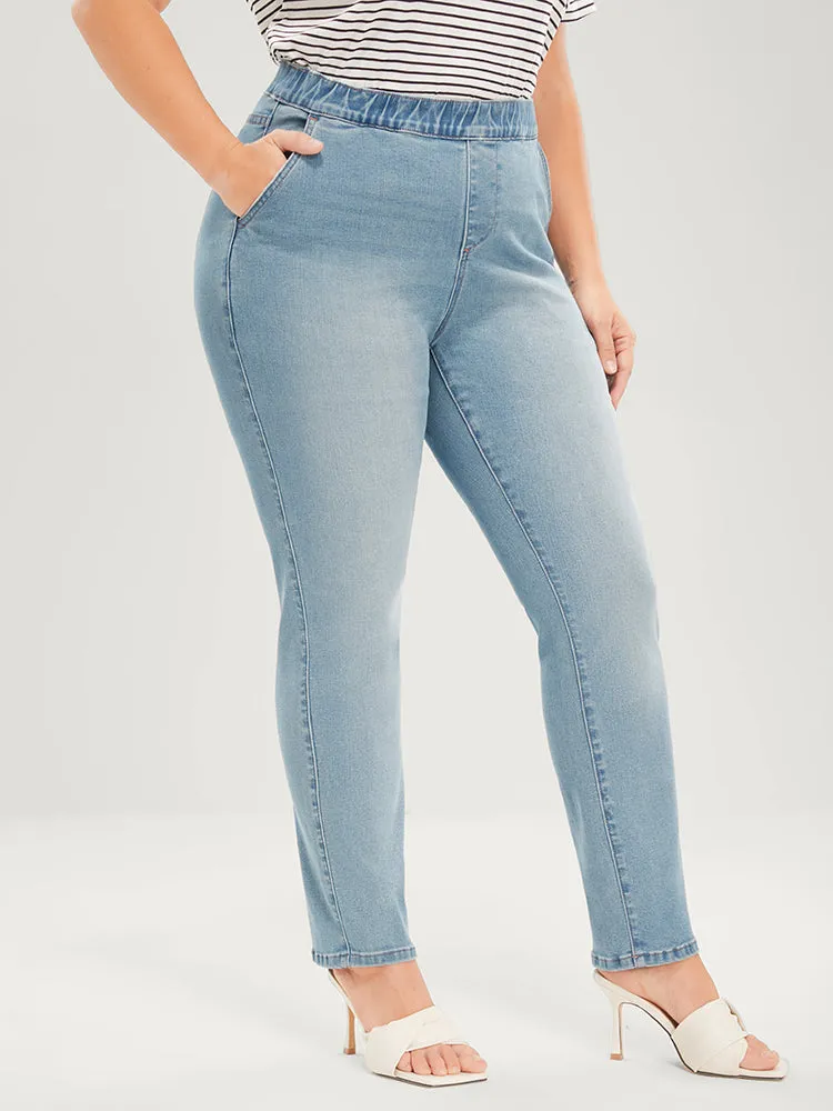 Mom Jeans Straight Very Stretchy Mid Rise Light Wash Jeans