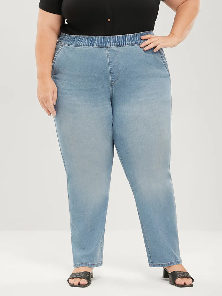 Mom Jeans Straight Very Stretchy Mid Rise Light Wash Jeans
