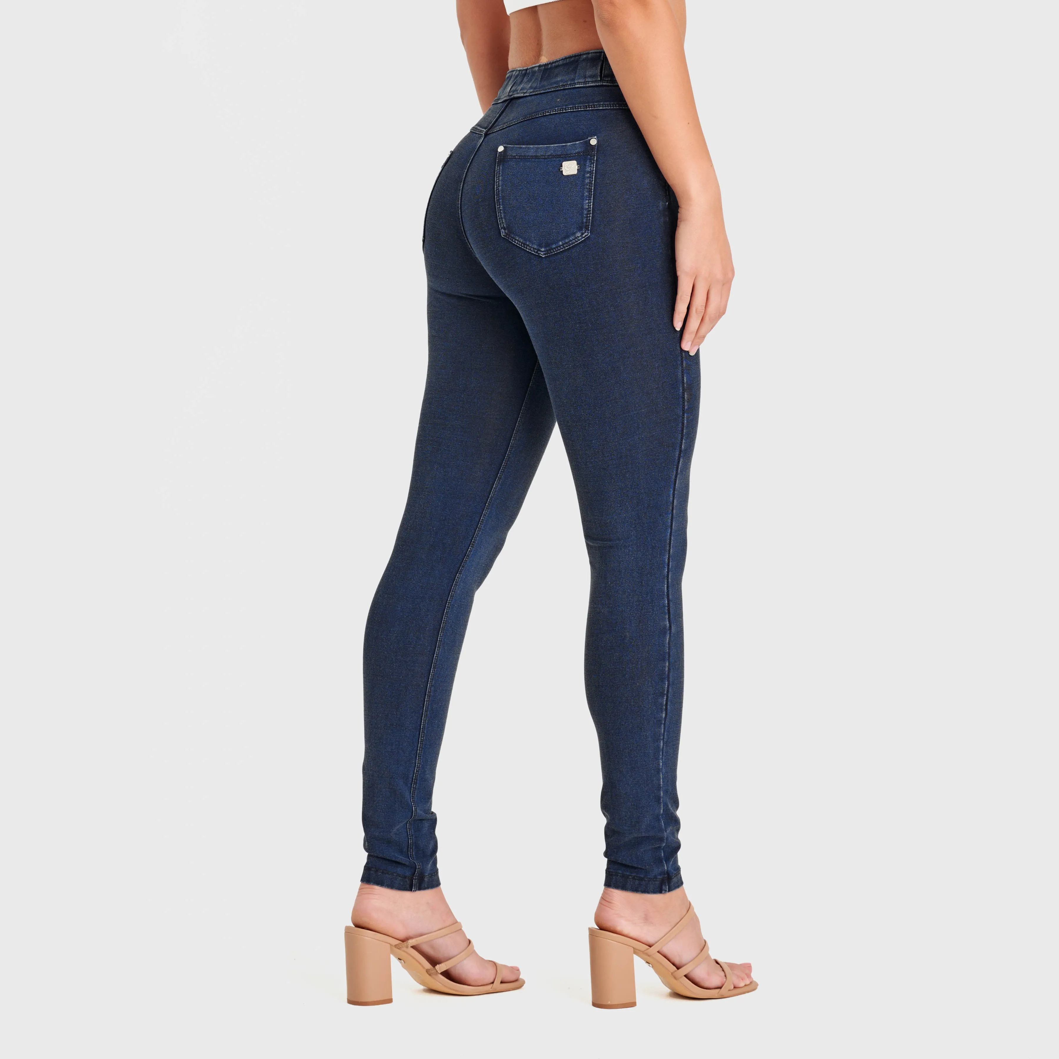 (NOW1MC002ORG-J0B) N.O.W.® Mid Waist met Knoopsluiting