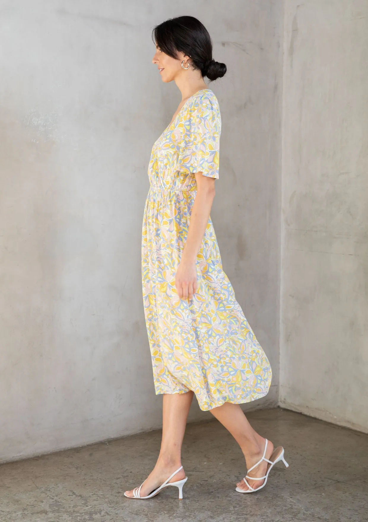 Short Sleeve Surplice Midi Dress