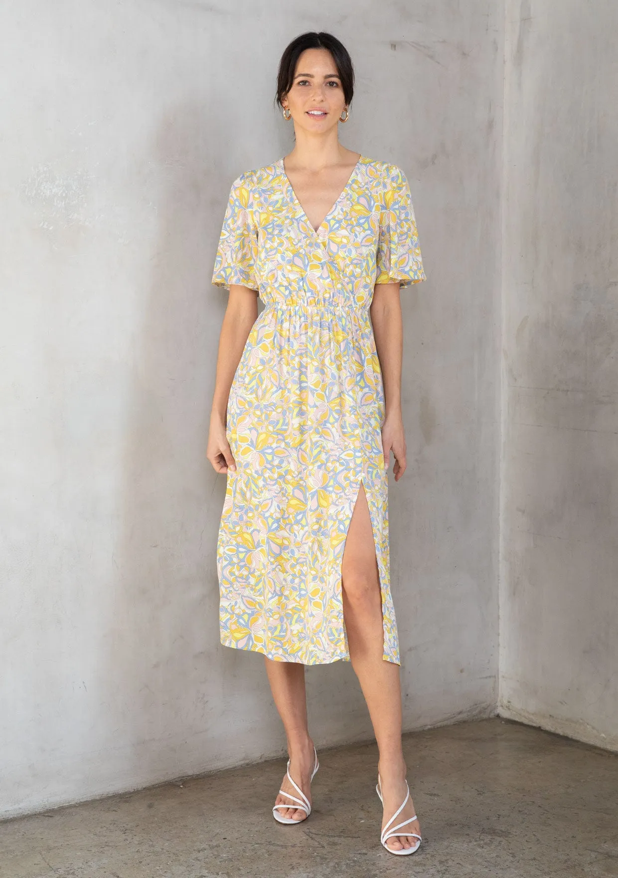 Short Sleeve Surplice Midi Dress