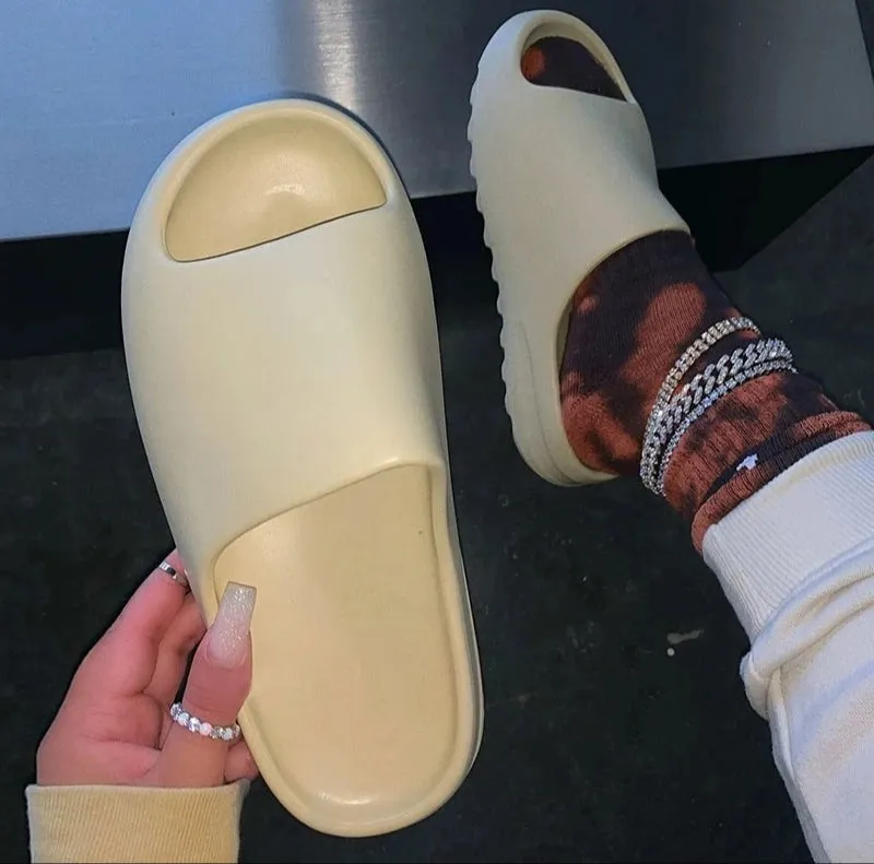 Trendy Slides (Unisex)