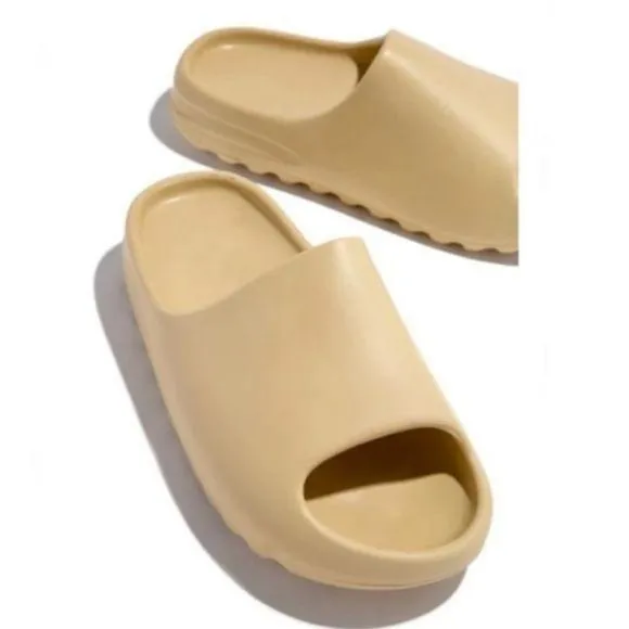 Trendy Slides (Unisex)