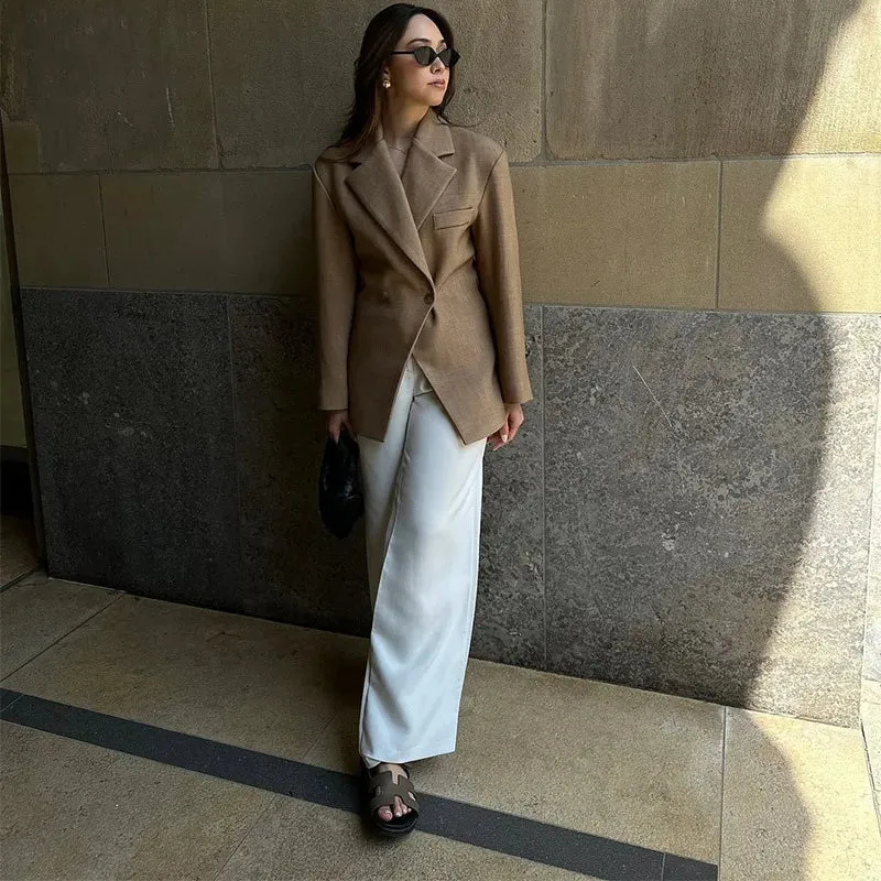 Women's Casual Brown Lapel Blazer with Pockets and Buttoned Cuffs